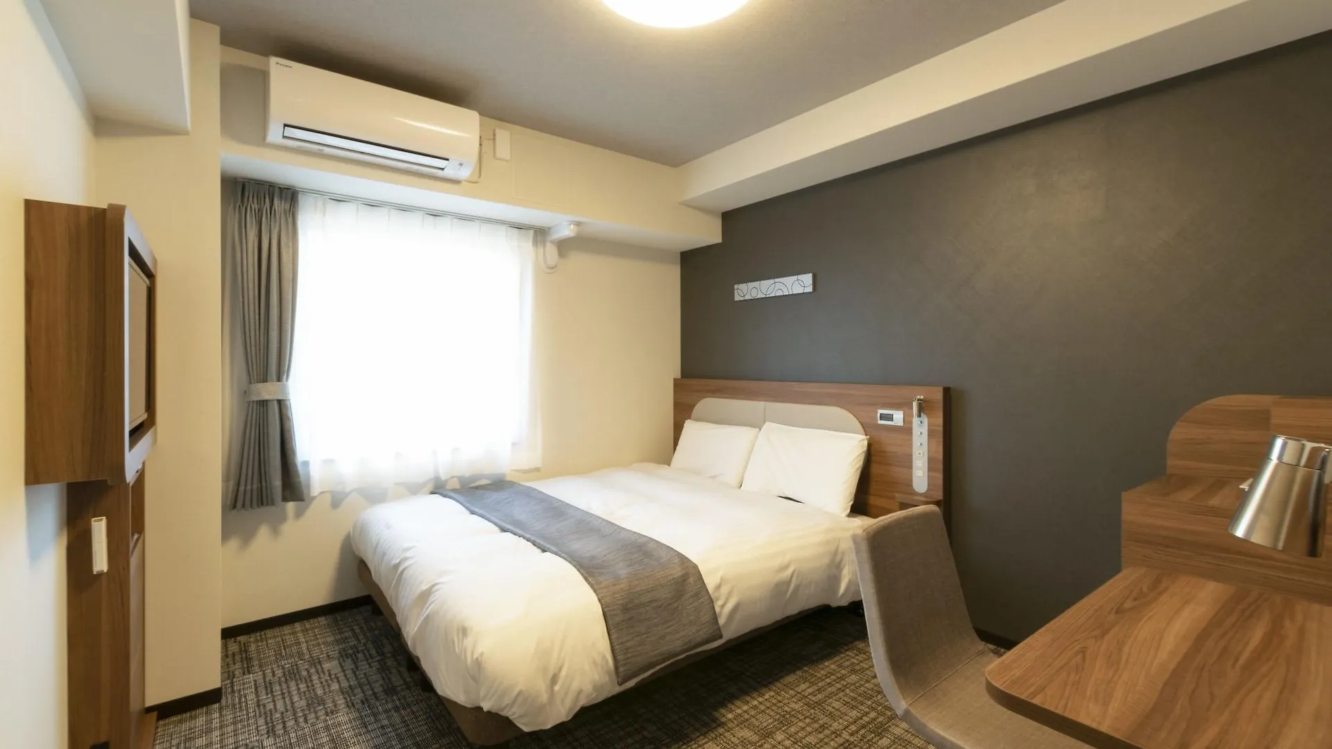 Comfort Hotel Shin-Osaca 3*, Osaca