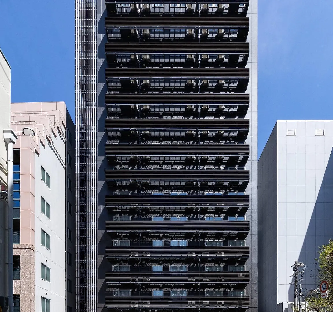 Comfort Hotel Shin-Osaka 3*, Osaka
